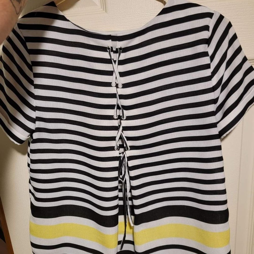Black & White Boutique Blouse (S)